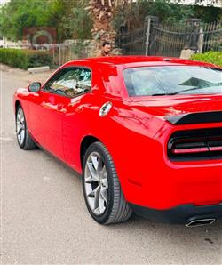 دۆج چالنجەر